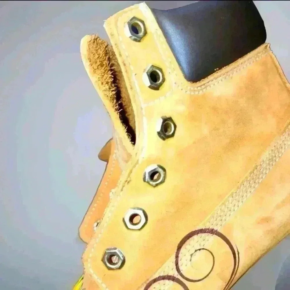 623hc. Custom Hand Painted Sunflower Timberland Premium Waterproof Boots Wheat - Picture 5 of 12